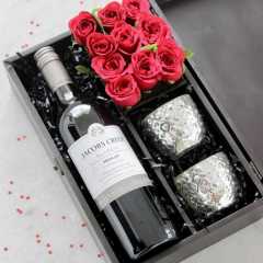 Wine-Bottle-Copper-Glasses-Hamper